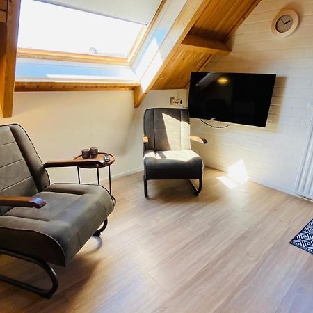 Studio Burg.Bosselaarstraat 阿赫特克克 外观 照片